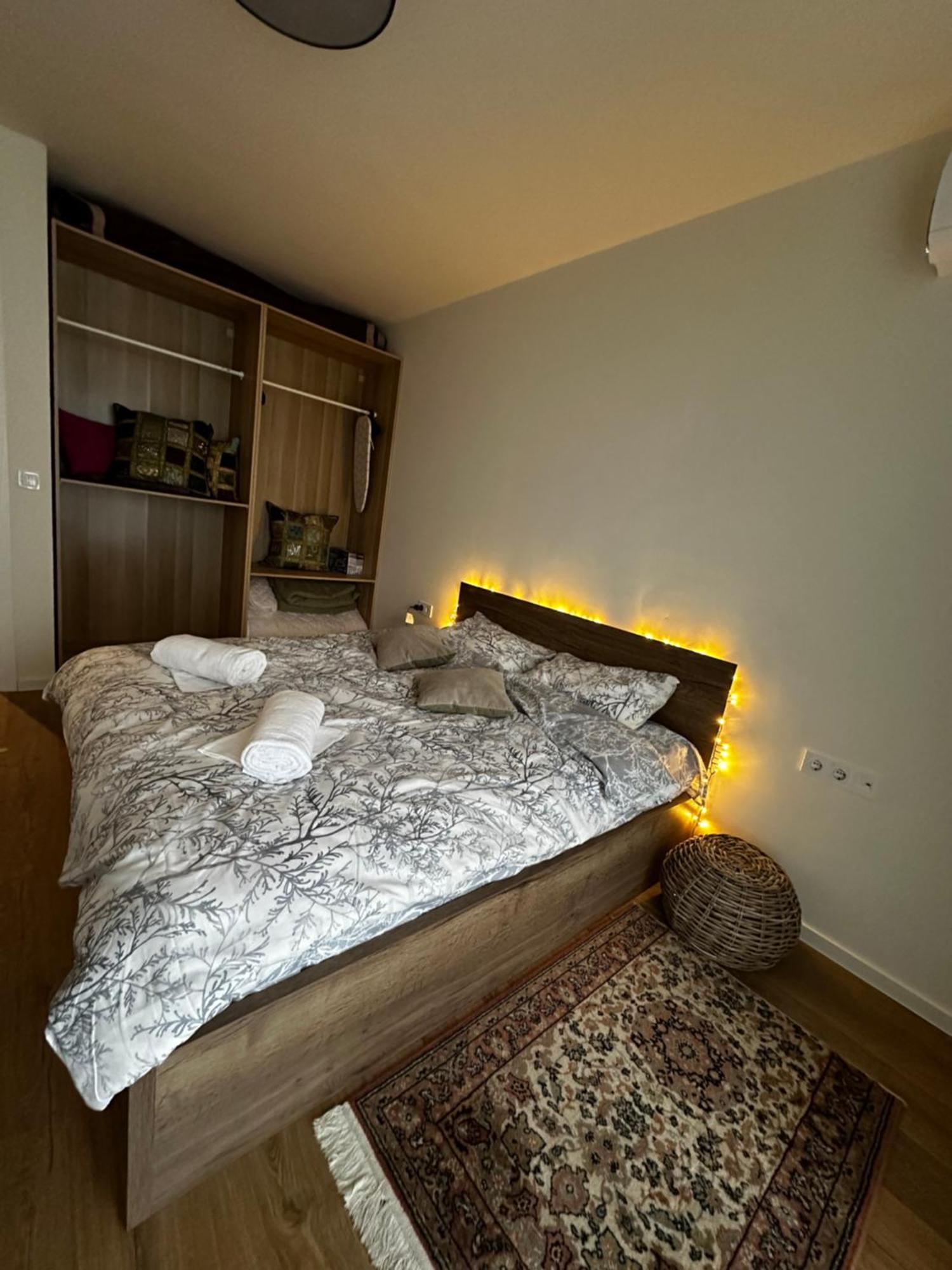 1Br Modern Condo Near The University Sofía Exterior foto